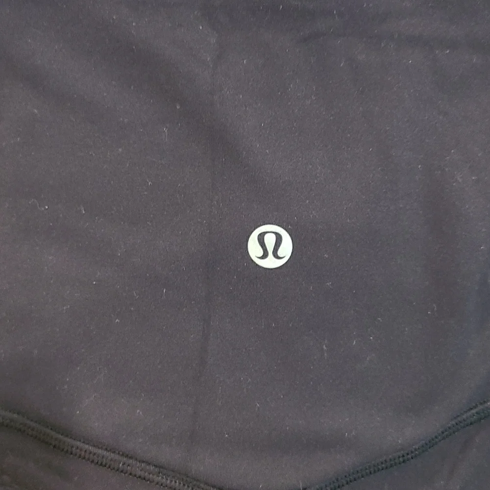 Lululemon Unlimit High-Rise Tight 25" *Keyhole Black - Picture 6 of 10